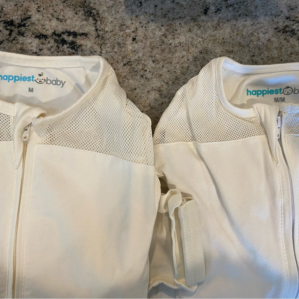 2 SNOO sleep sacks
